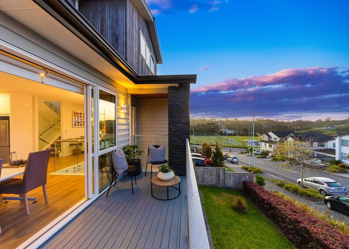  at 32 Cavalli Road, Long Bay, Auckland
