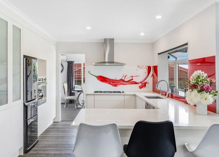  at 5 Dromora Close, Dannemora, Manukau City, Auckland