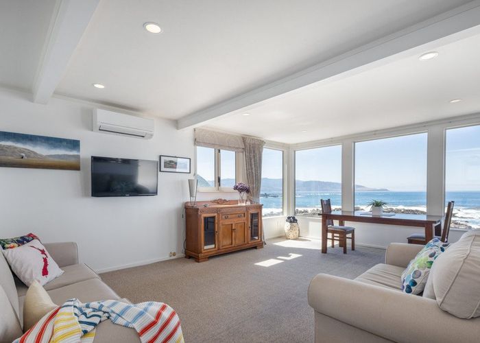  at 134A The Esplanade, Houghton Bay, Wellington