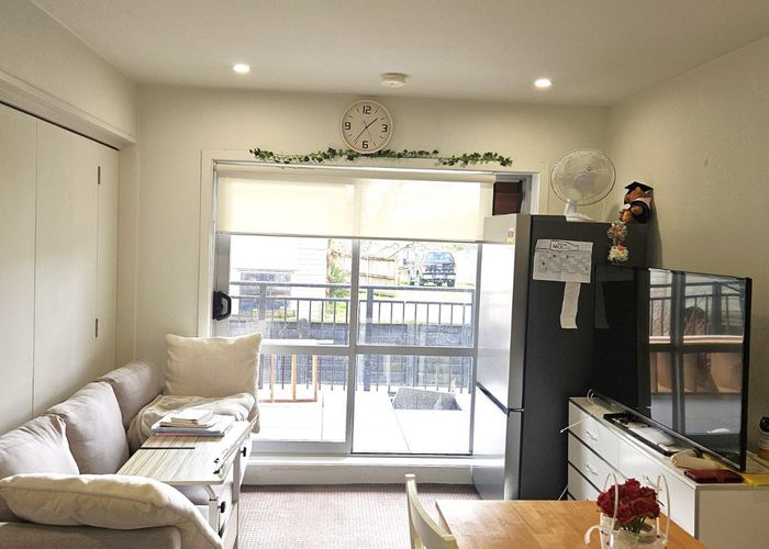  at A9/71 Spencer Road, Pinehill, North Shore City, Auckland