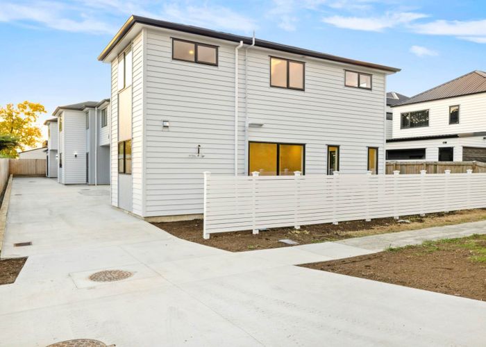  at 18A Domain Road, Weymouth, Manukau City, Auckland