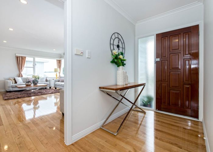  at 10 Khandallah Place, New Windsor, Auckland City, Auckland