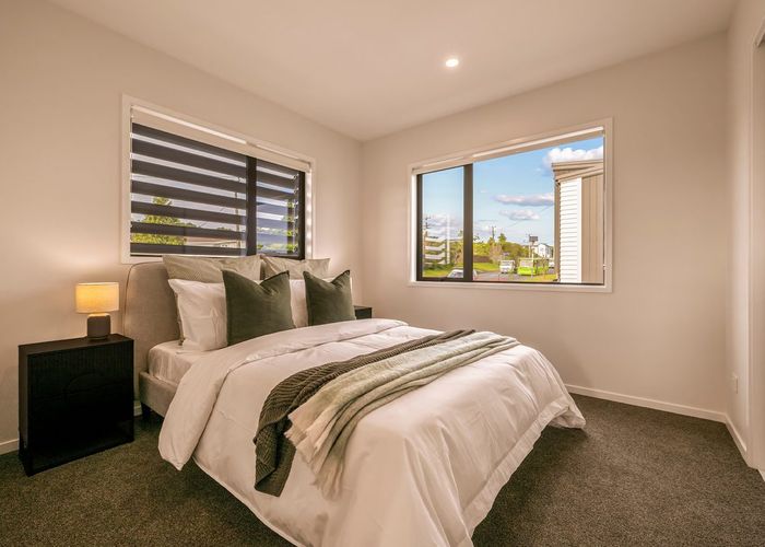  at 17 /48 Moire Road, Massey, Waitakere City, Auckland
