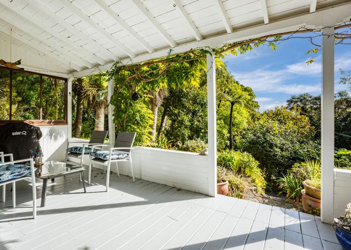  at 3 Huia Road, Days Bay, Eastbourne, Lower Hutt, Wellington