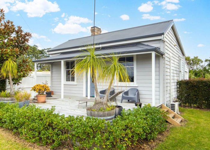  at 4 Clarks Lane, Hobsonville, Auckland