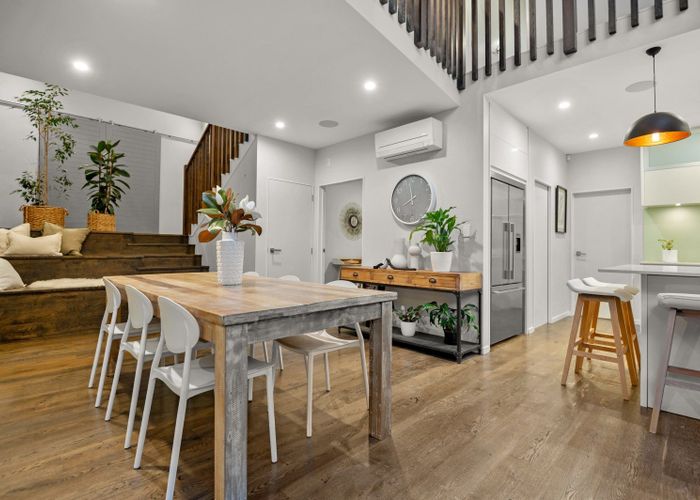  at 8 Zion Road, Birkenhead, North Shore City, Auckland