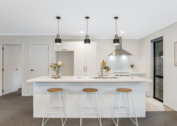  at 64 Tradewinds Drive, Whitby, Porirua, Wellington