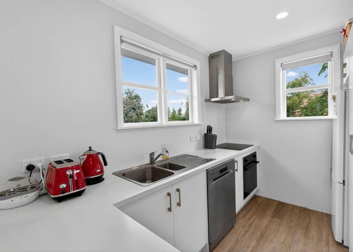  at 26 Inglewood Street, Wai O Taiki Bay, Auckland City, Auckland