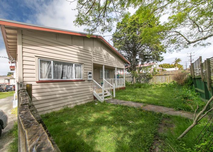  at 44 Rimu Street, New Lynn, Auckland