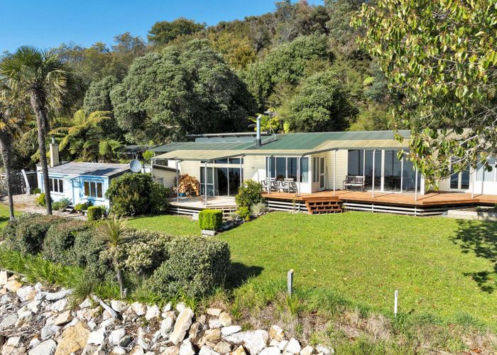  at 172 Rangihaeata Road, Takaka