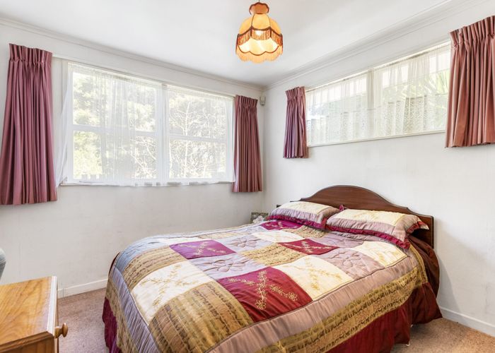  at 612 Glenfield Road, Bayview, Auckland