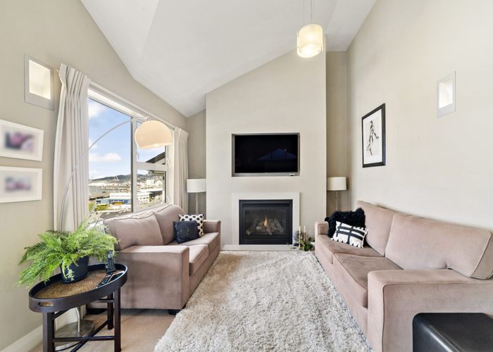  at 16 Cameron Street, Kaiwharawhara, Wellington