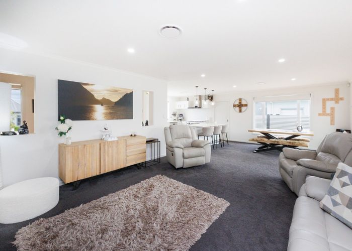  at 3 Tennyson Avenue, Kelvin Grove, Palmerston North