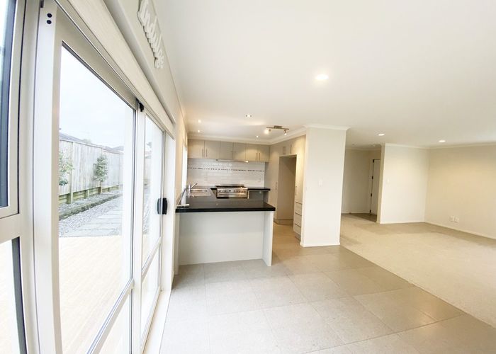  at 33 Kensway Drive, Flat Bush, Manukau City, Auckland
