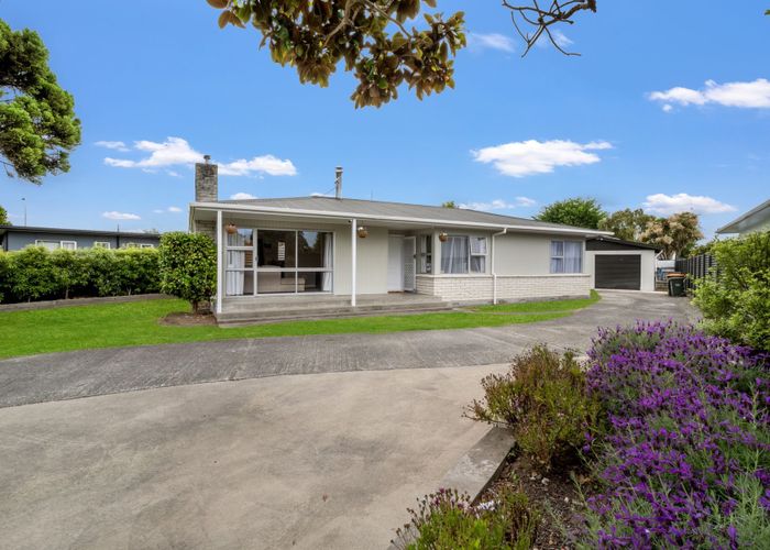  at 25 Pinedale Parade, Milson, Palmerston North, Manawatu / Whanganui