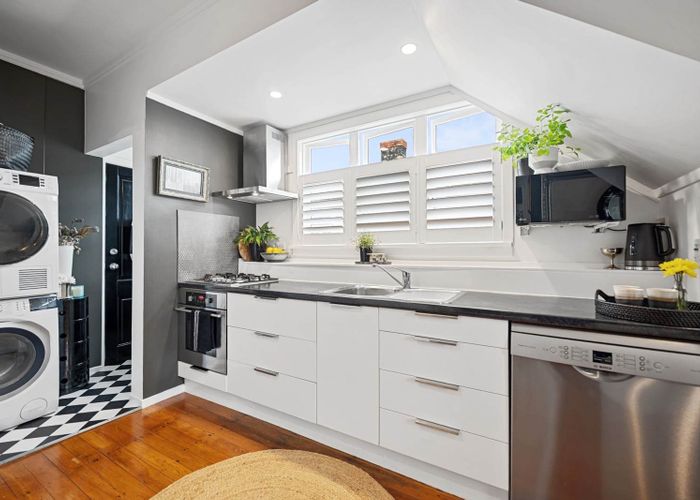  at 1/12 Church Street, Devonport, North Shore City, Auckland