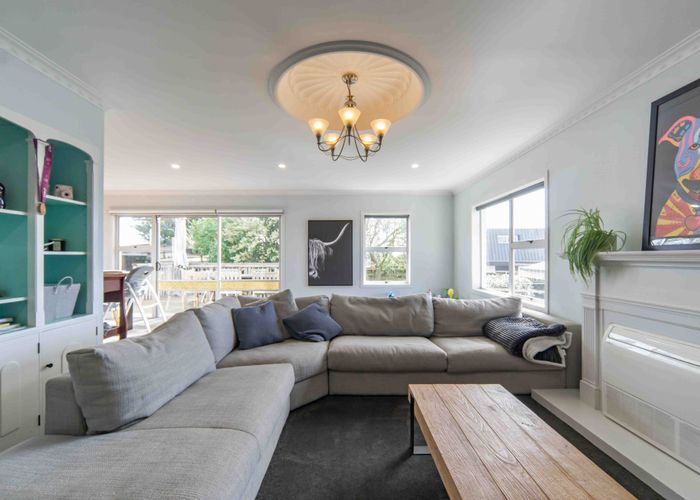  at 12 Resthill Crescent, Glenview, Hamilton, Waikato