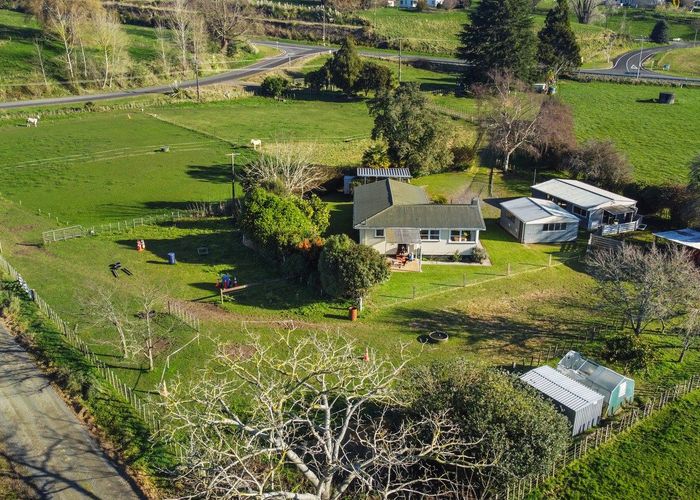  at 5 Tapapa Road, Tirau