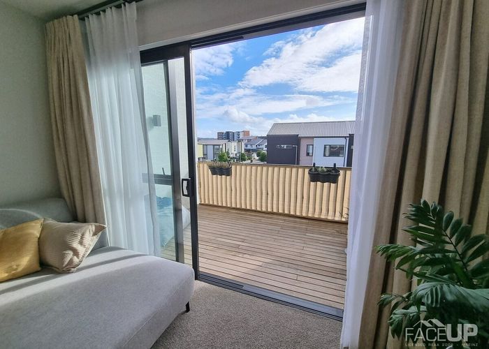  at 5/3 Genevieve Lane, Hobsonville, Waitakere City, Auckland