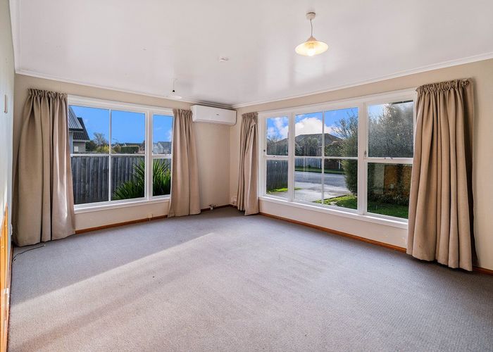  at 17 Leicester Crescent, Hoon Hay, Christchurch City, Canterbury