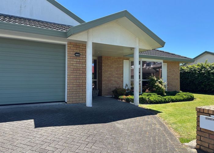  at Northpark, Manukau City, Auckland