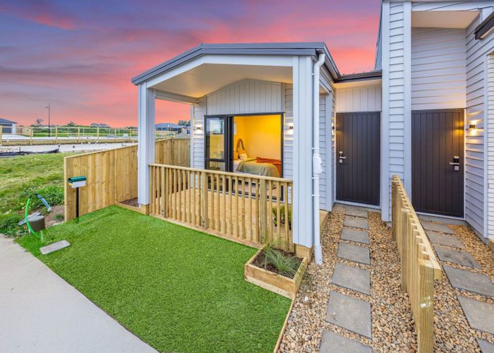  at 8 Ihi Place, Drury, Papakura, Auckland