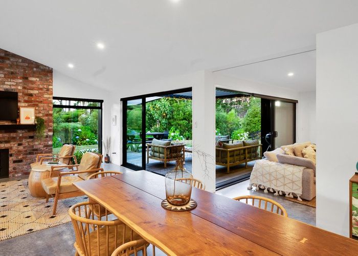 at 68 Parrs Road, Hurworth, New Plymouth