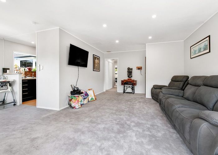  at 73 Gledstane Road, Stanmore Bay, Whangaparaoa