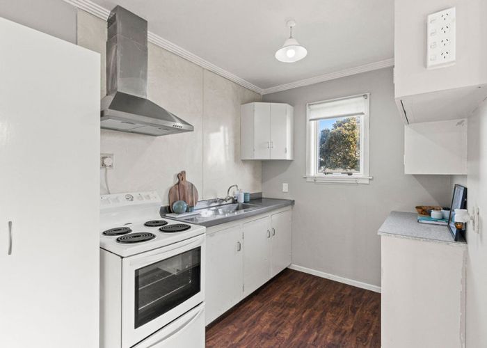  at 73 Cornfoot Street, Castlecliff, Whanganui, Manawatu / Whanganui