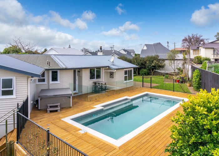 at 132 College Street, Te Awamutu, Te Awamutu