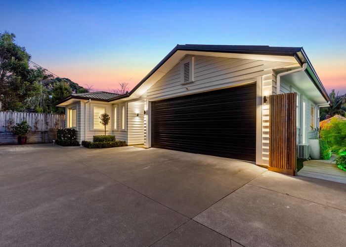  at 9 Penzance Road, Mairangi Bay, North Shore City, Auckland