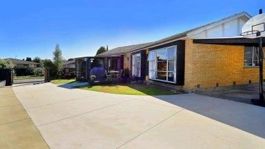  at 11 Beeston Place, Redwood, Christchurch