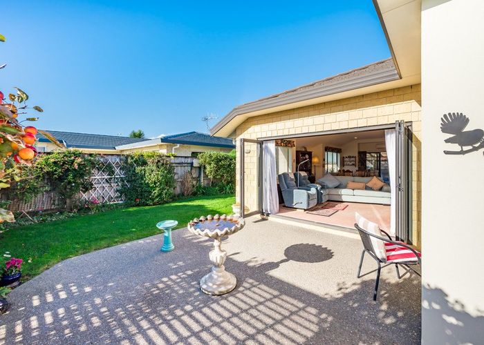 at 27 San Priamo Place, Paraparaumu Beach, Kapiti Coast, Wellington
