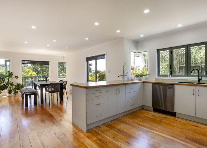  at 74A Goodall Street, Hillsborough, Auckland