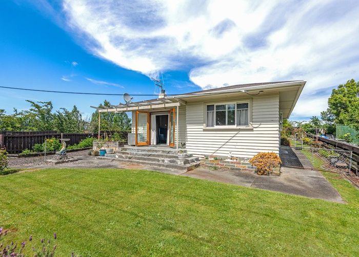  at 1061 Halcombe Road, Feilding