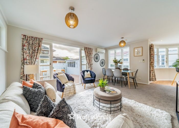  at 1/55 Pohutukawa Street, Woburn, Lower Hutt, Wellington