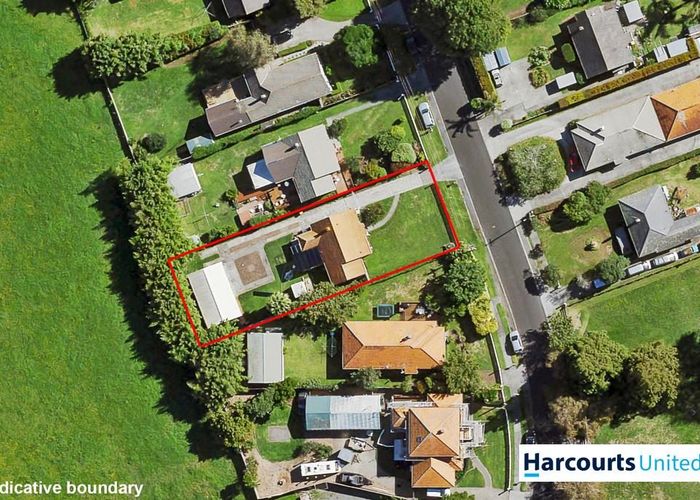  at 8 Village Way, Ardmore, Papakura