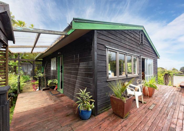  at 174 Lone Kauri Road, New Lynn