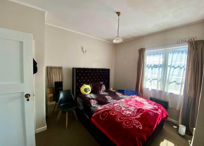  at 218 Shirley Road, Papatoetoe, Manukau City, Auckland