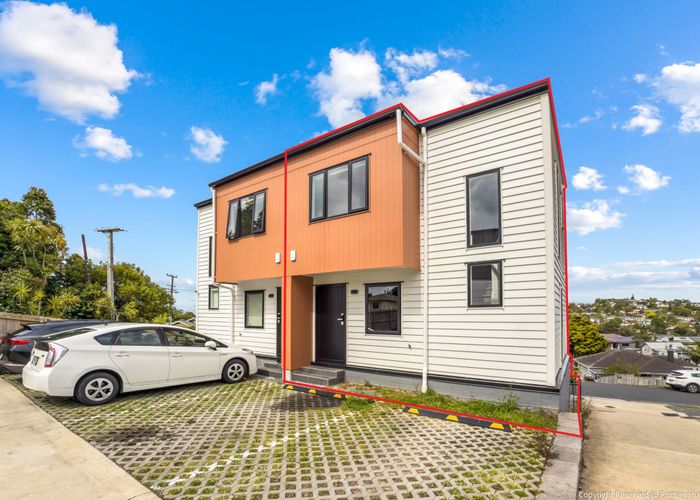  at 2/37 Ambler Avenue, Glen Eden, Auckland