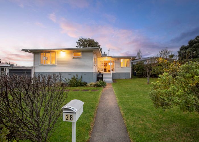  at 28 Nile Road, Kelston, Auckland