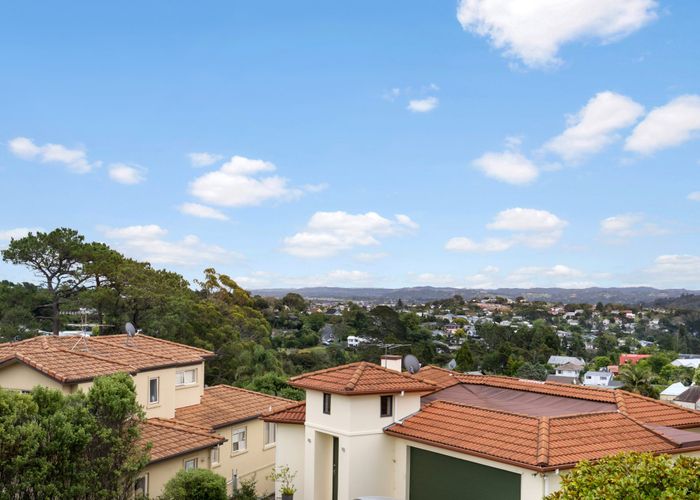  at 1/5 Monte Cassino Place, Birkdale, North Shore City, Auckland