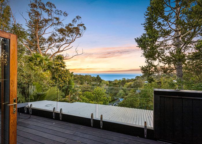  at 674 South Titirangi Road, Titirangi, Waitakere City, Auckland