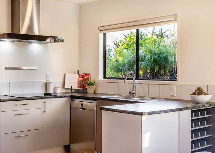  at 84B Panorama Road, Mount Wellington, Auckland