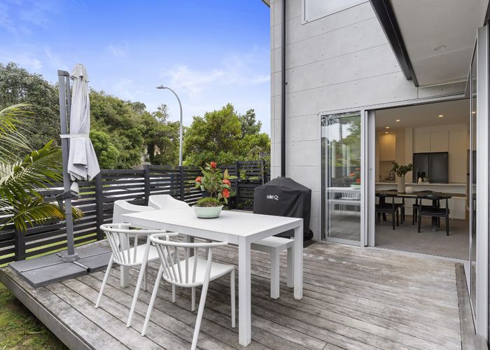  at 15A Vida Place, Howick, Auckland
