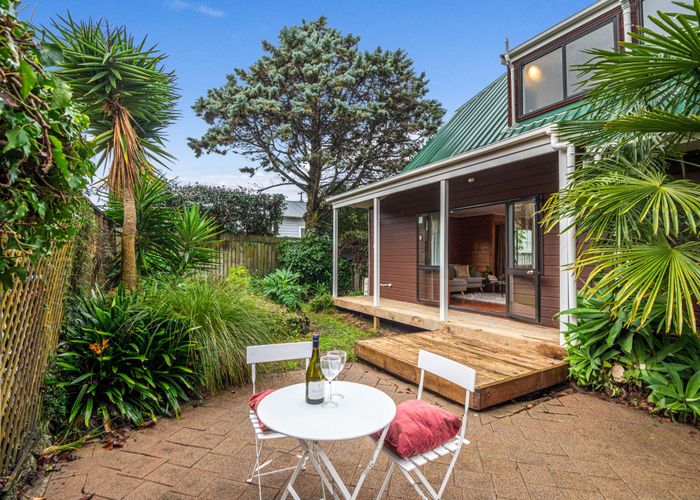  at 2/14 Morrin Street, Ellerslie, Auckland