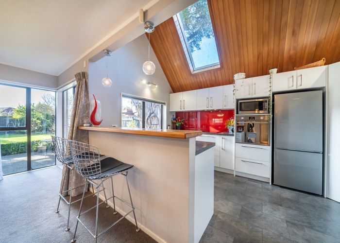  at 9 Johnswood Grove, Clouston Park, Upper Hutt, Wellington