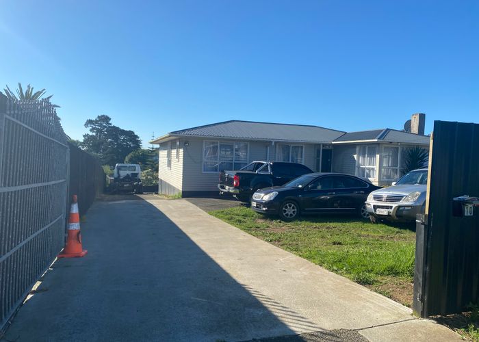  at 10 Hamill Road, Otara, Auckland