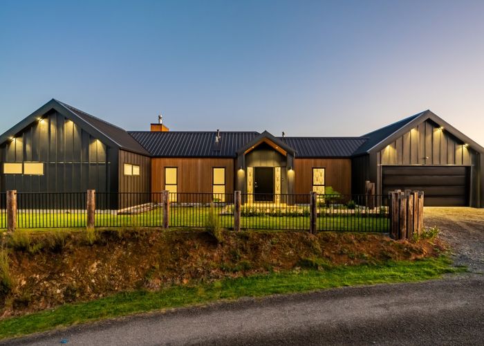  at 229 Fairview Drive, Birchville, Upper Hutt