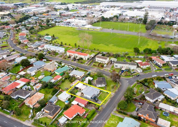  at 4 Dairy Road, Otara, Auckland